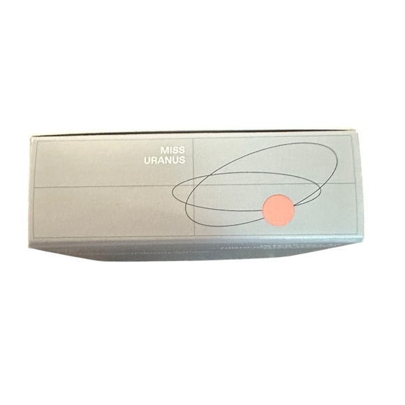 r.e.m. Beauty Interstellar Highlighter Topper - Miss Uranus (frosted pink) NIB - Picture 5 of 5